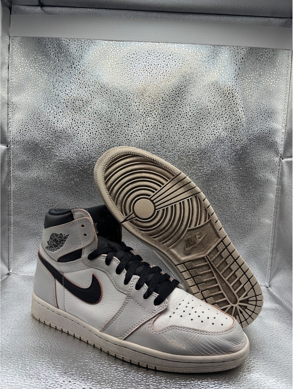Air Jordan 1 high NYC to Paris